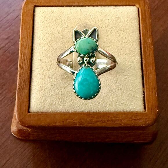 Southwest Kingman Turquoise Cat Ring Artisan Handmade Sterling Silver Size 7 - Picture 7 of 7